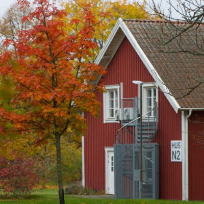 nødgenerator hus